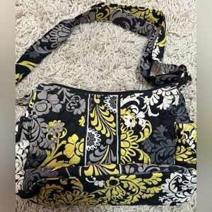 VERA BRADLEY on the go baroque bag